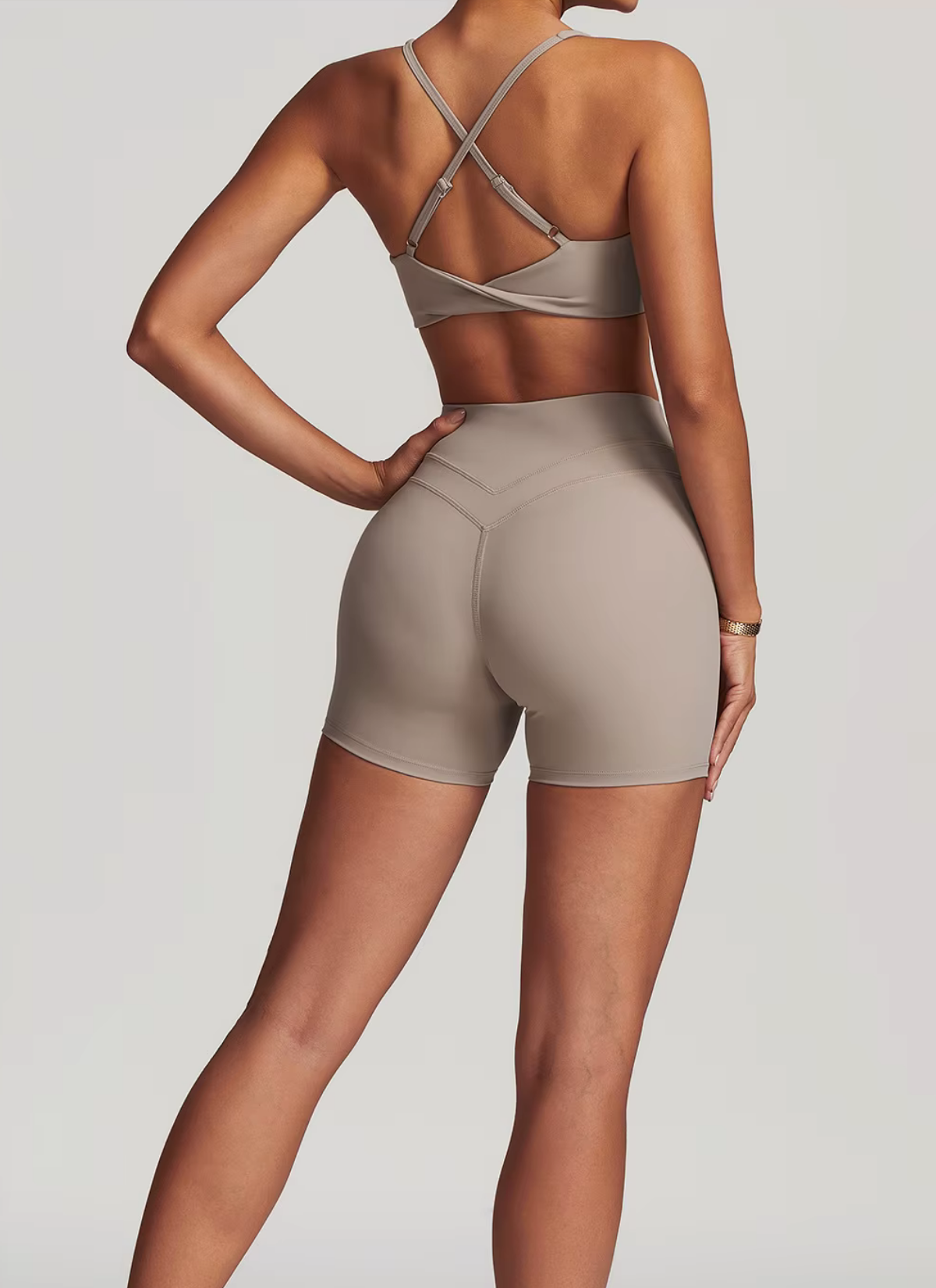 Studio Sports Bra - Sandstone