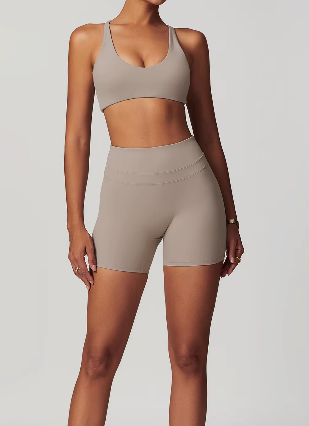 Studio Sports Bra - Sandstone