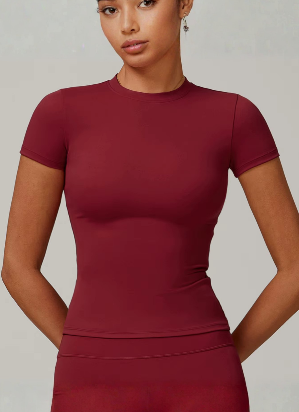 Aero Tight Short Sleeve Top - Berry Red
